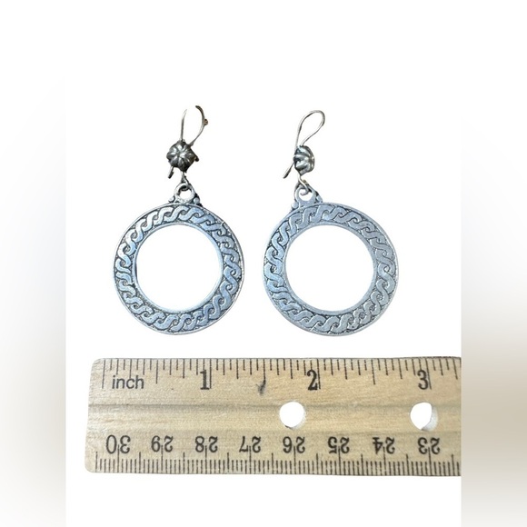 Silver Round Earrings (Used - Good Condition) 🩶 - Picture 2 of 2